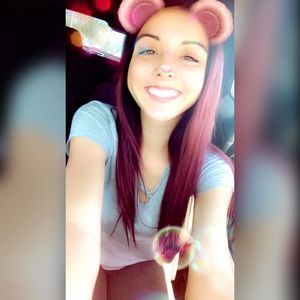 Meet your Posher, Lexi